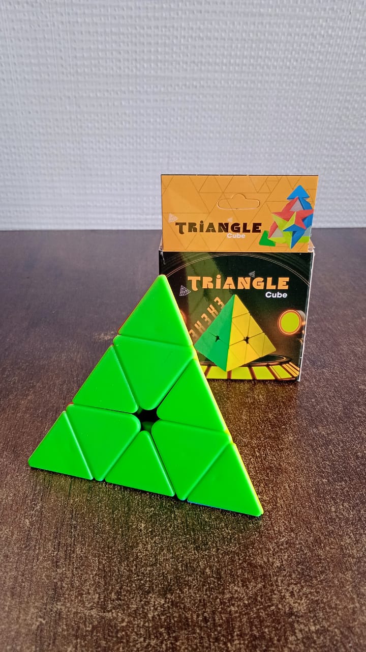 High-Speed Triangle Puzzle Cube (1 Pc)