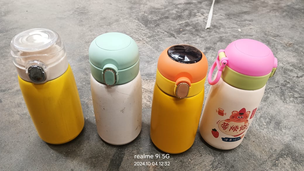 Duck Stainless Steel Water Bottle (1 Pc / Mix Design)