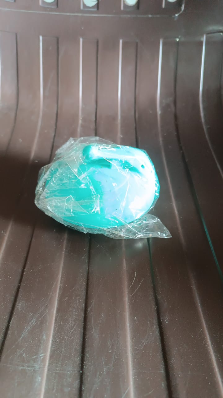 Duck Shape Hair scalp massager  / Comb (1 Pc), Hair accessories