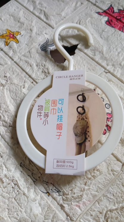 Plastic Circle Hanger for Hats, Towels & Bags (1 Pc)