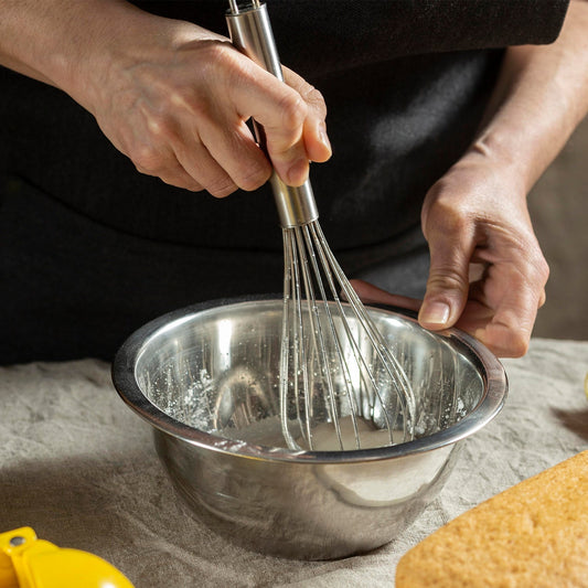 Medium Stainless Steel Balloon Whisk (24cm / 1 Pc)
